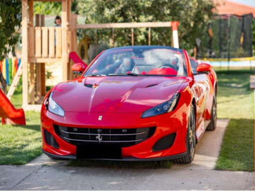Testeaza o masina Ferrari in Bucuresti