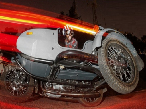 Plimbare cu Motocicleta cu Atas - Tur Dracula din Bucuresti